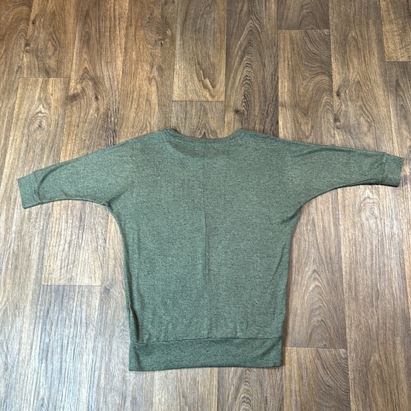 Hippie Rose Sweater - Picture 3 of 4